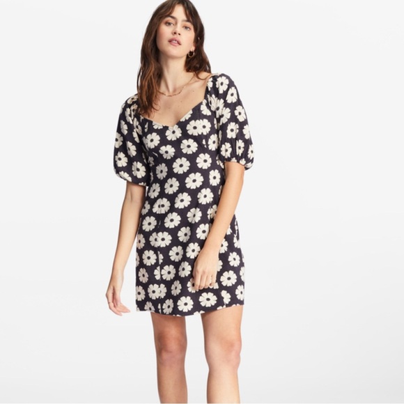 Billabong Black and White Paradise Floral Mini Dress Small - Picture 1 of 5